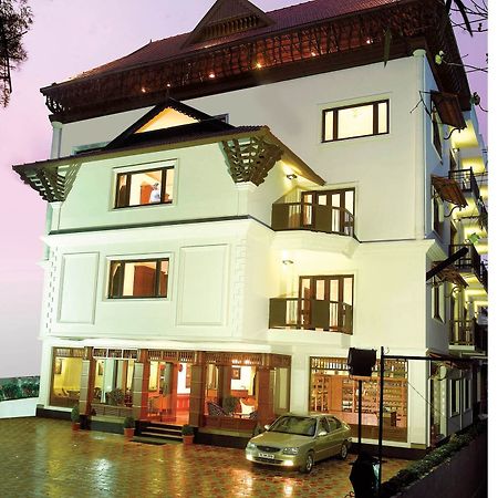 Grand Thekkady Hotel Kumily Bagian luar foto