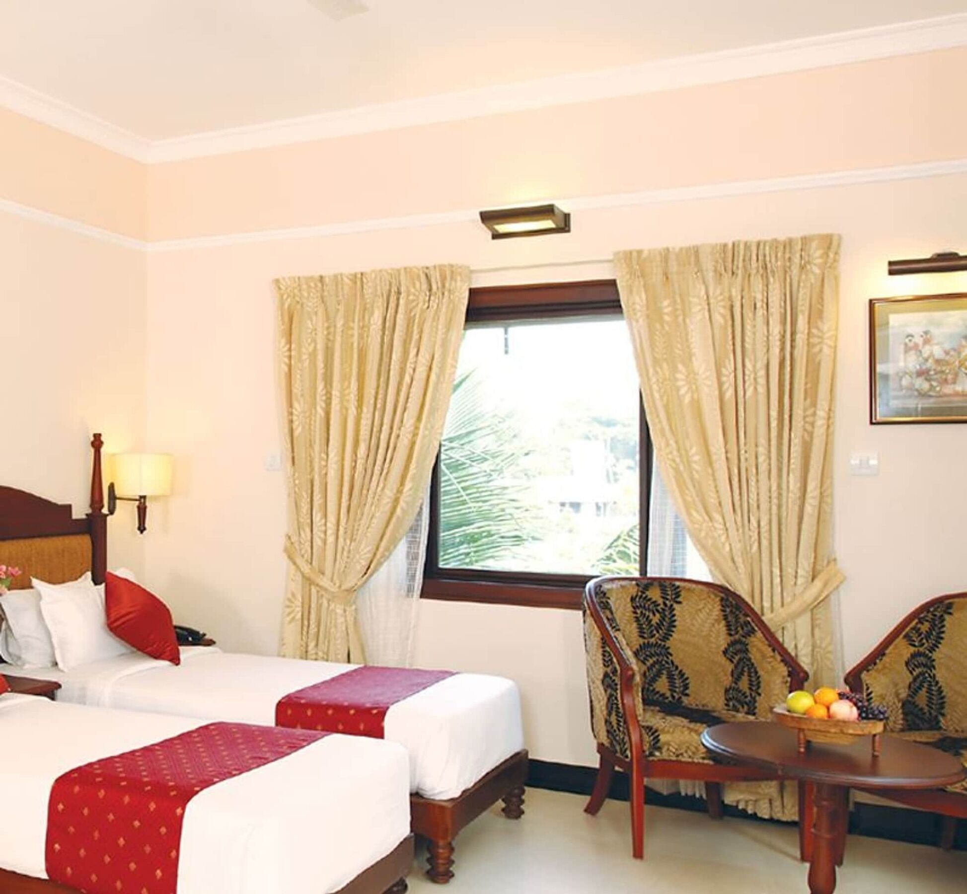 Grand Thekkady Hotel Kumily Bagian luar foto