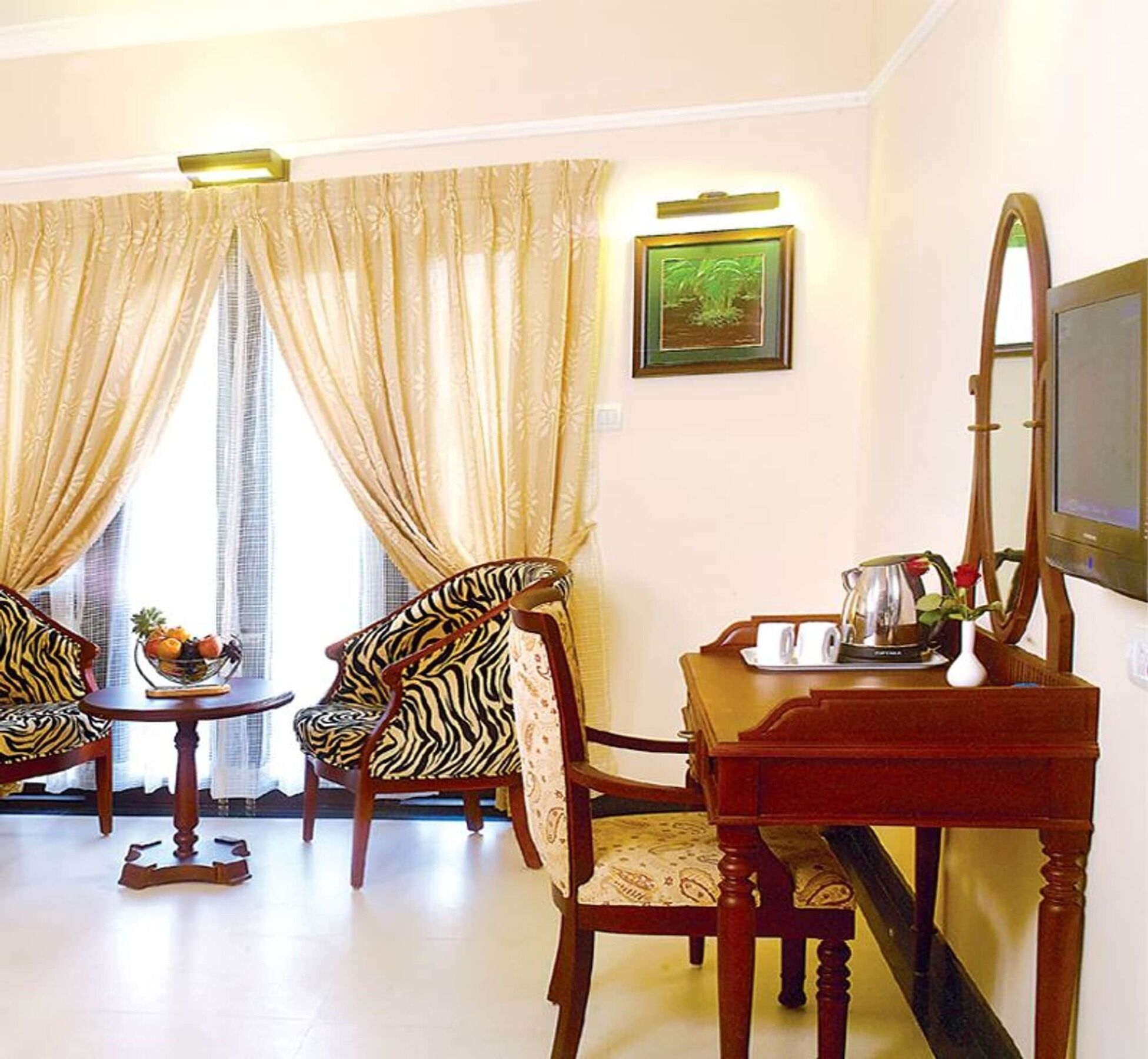 Grand Thekkady Hotel Kumily Bagian luar foto